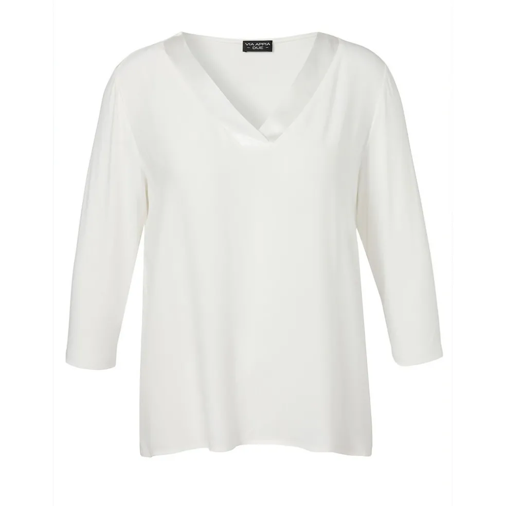 blouse_via_appia_due__mou_0-1.webp Blouse Via Appia Due 3/4 mouw ecru 2521710 950