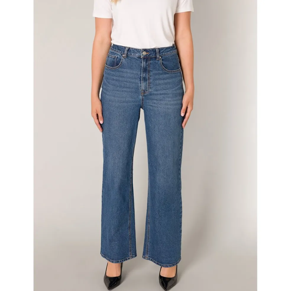broek_base_level_brede_pi_4.webp Broek Base Level brede pijp mid blauw Amy 6000108