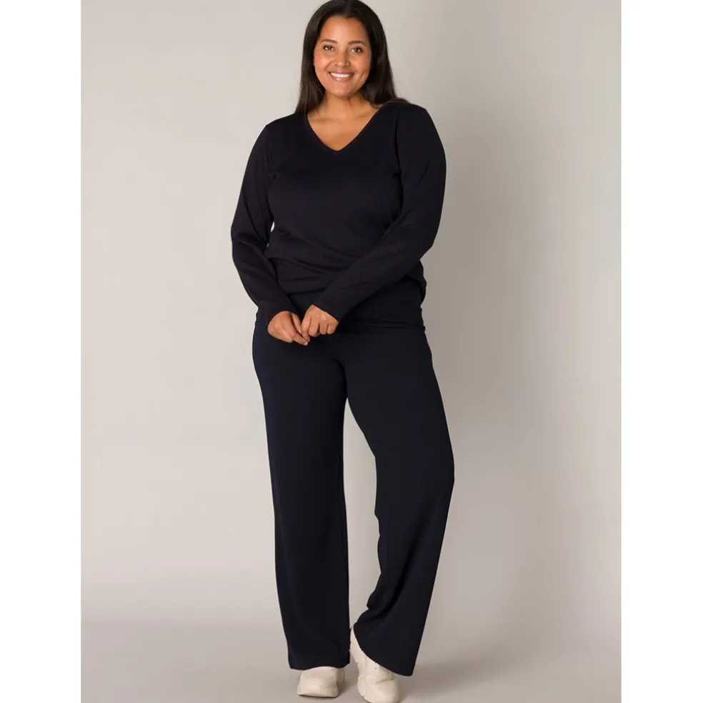 broek_base_level_curvy_db_3.webp Broek Base Level Curvy D.blauw Arah 7000092