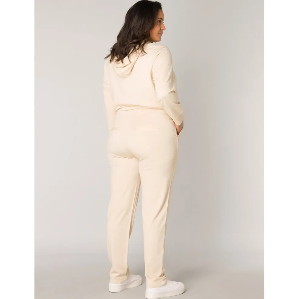 broek_base_level_curvy_lb_3-1.webp Broek Base Level Curvy L.beige Yoanna 7000078