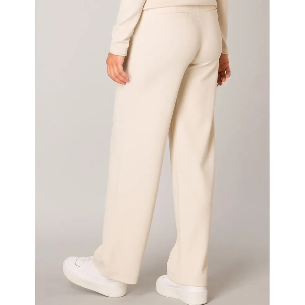 broek_base_level_licht_be_3.webp Broek Base Level licht beige Yarah 6000092