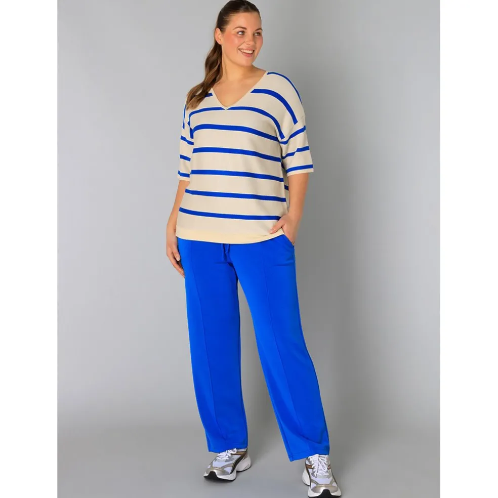 broek_yesta_kobalt_selena_5.webp Broek Yesta kobalt Selena A005203