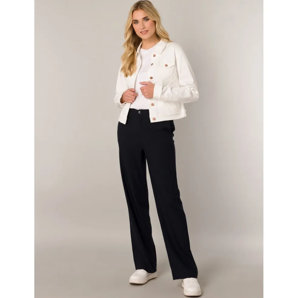 jas_base_level_jeans_mid__2-1.webp Jas Base Level jeans mid wit Yamil 6000095