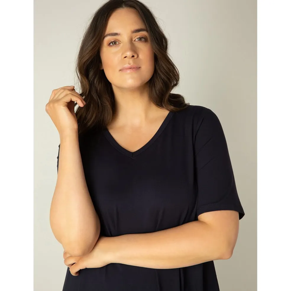 kleed_base_level_curvy_db_4.webp Kleed Base Level Curvy D.blauw Abernathy 7000027