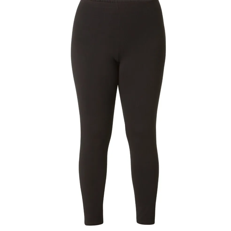 legging_base_level_curvy__0-3.webp Legging Base Level Curvy zwart Andrea 7000026