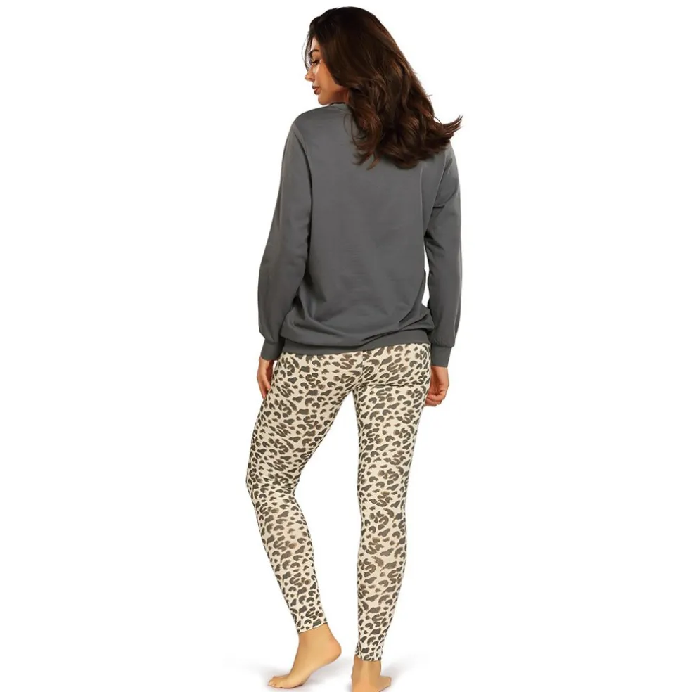 pyjama_comtessa_grijs_leo_1.webp Pyjama Comtessa grijs leopard 242329 90