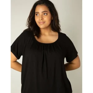 Shirt Base level curvy Yoni zwart 7000033