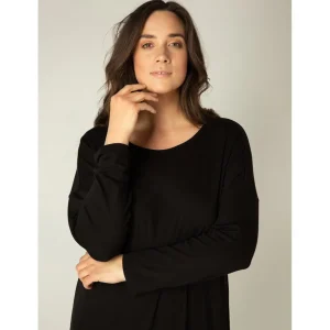 Shirt Base Level Curvy Zwart Adele 7000022