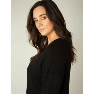 Shirt Base Level Curvy Zwart Adele 7000022