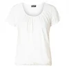 Shirt Base Level wit Yona 6000033
