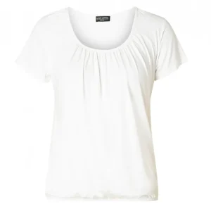 Shirt Base Level wit Yona 6000033