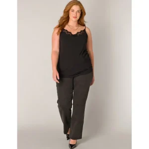 Top Base Level Curvy kant zwart Yelina 7000105